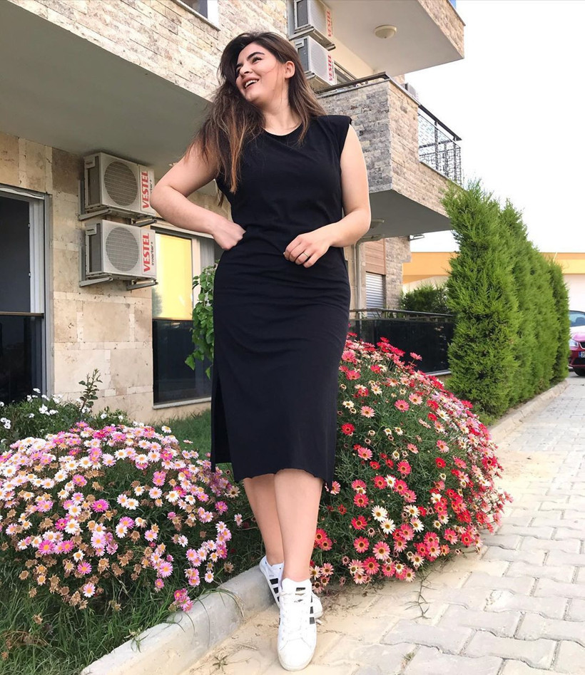 Hanife Gürdal bu defa dağınık yataktan video paylaştı! Sosyal medyayı salladı - Resim: 1