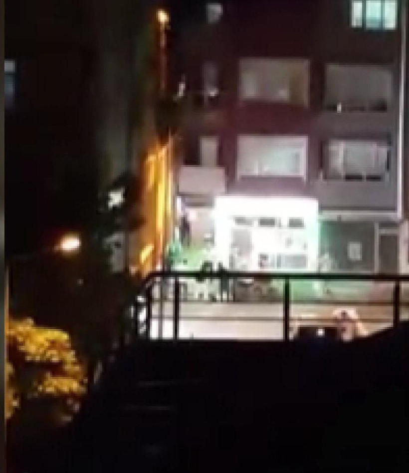 Bağcılar'daki park kavgasında 2 kişinin ölümü kamerada - Resim: 1