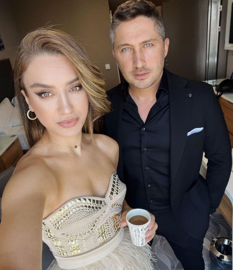 Kaptan'ın eşi 'kaptan pilot' oldu! Hem 3 çocuk doğurup büyüttü hem de kariyer yaptı - Resim: 2