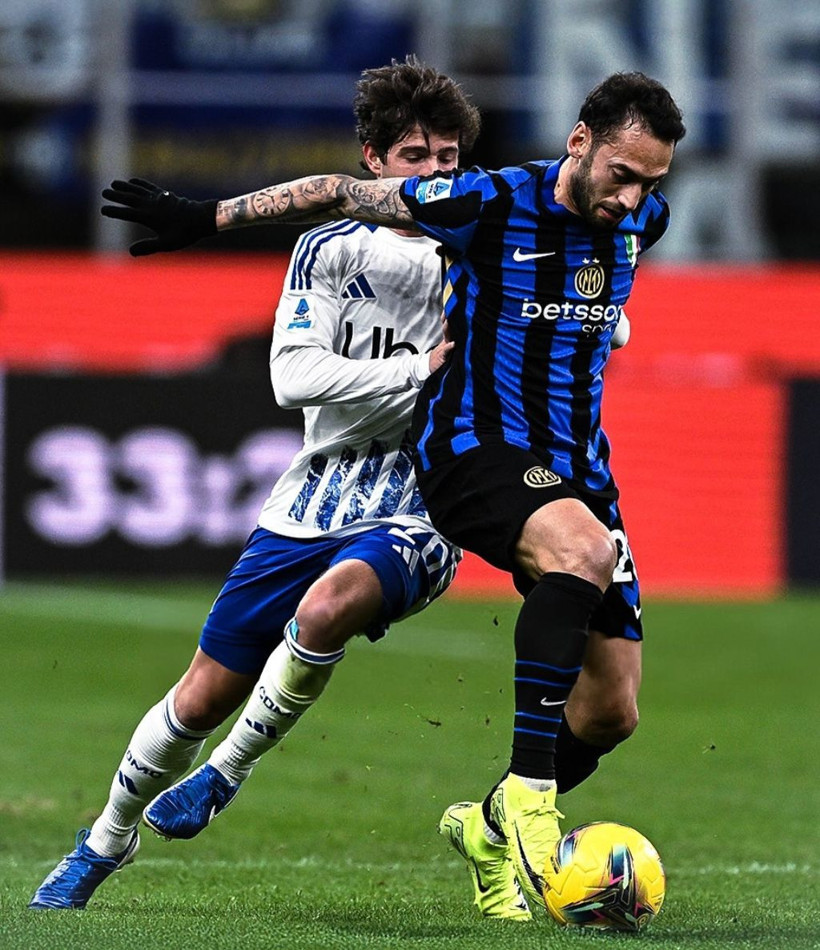 Hakan Çalhanoğlu adım adım Galatasaray'a! Okan Buruk ile yaptığı görüşme ortaya çıktı - Resim: 1