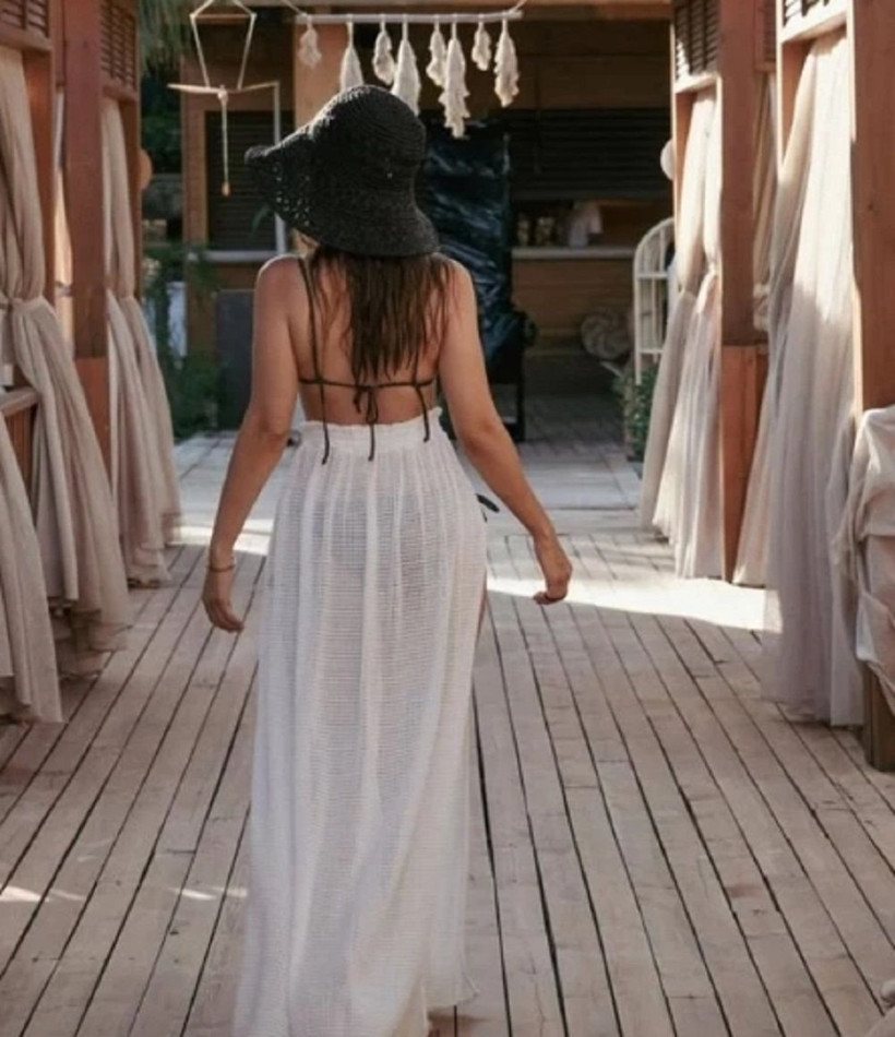 Damla Sönmez'in tatil pozları nefes kesti! Formda görüntüsü hayran bıraktı... - Resim: 1