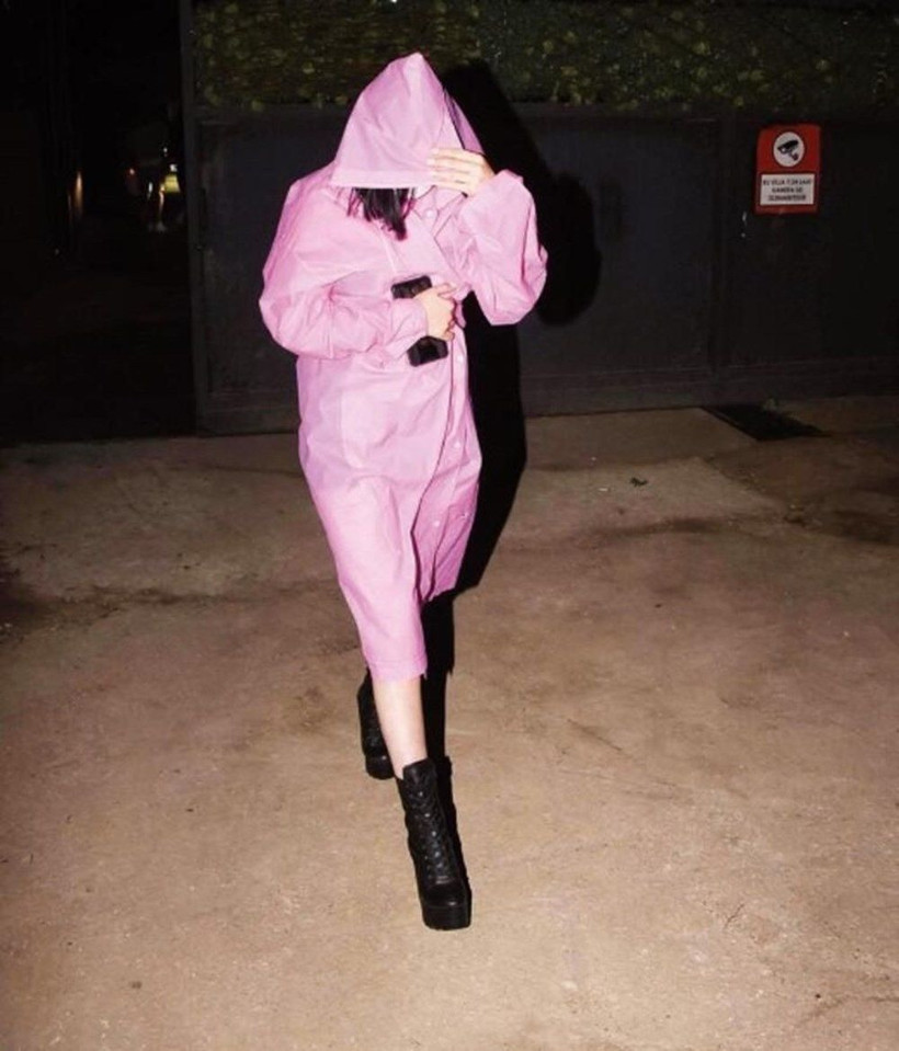 Sosyal medya fenomenlerinin kar maskeli partisine baskın: Bizim için yasak değil, eğlence önemli - Resim: 4