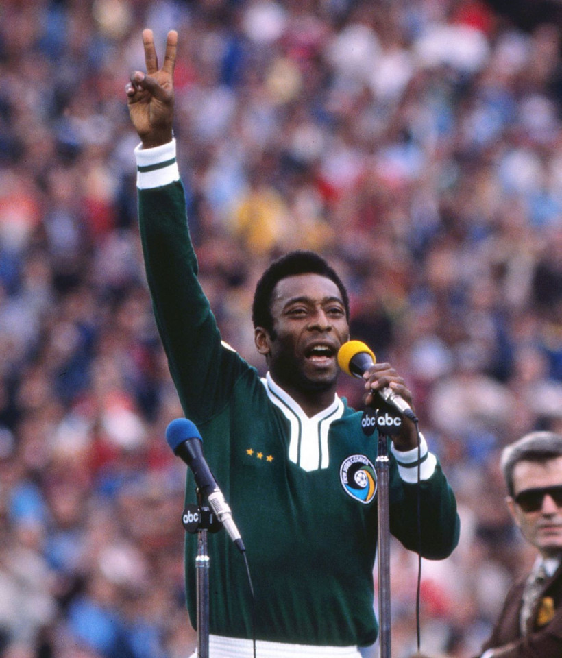 Efsane futbolcu Pele'nin son hali içler acısı! Evden çıkmaya utanıyor - Resim: 4