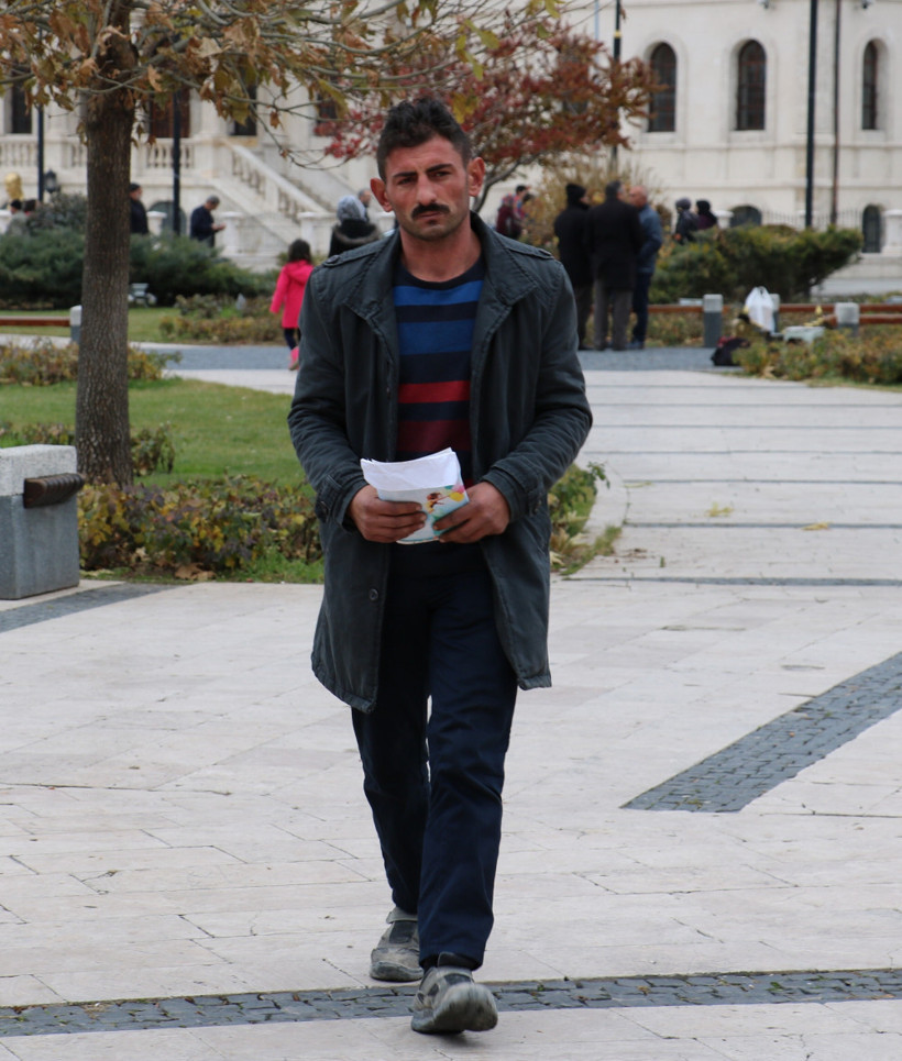 Televizyonda tanıştığı kocasını bırakıp, internette tanıştığı kişiyle kaçtı - Resim: 1