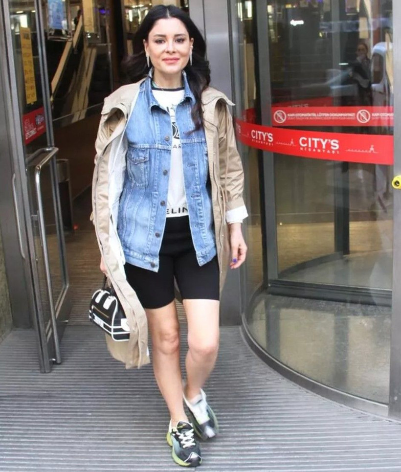 'Beni biraz sıktı, hoşuma gitmedi' diyen Karabiberim İlknur Soydaş isyan etti: Gelen teklifler... - Resim: 2