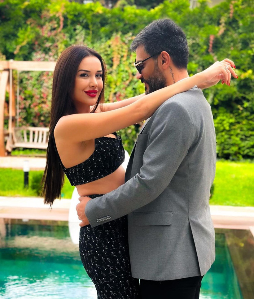 'Tahliye' partisinde tepki çeken anlar! Dilan Polat ile Sıla Doğu dudak dudağa öpüştü - Resim: 3