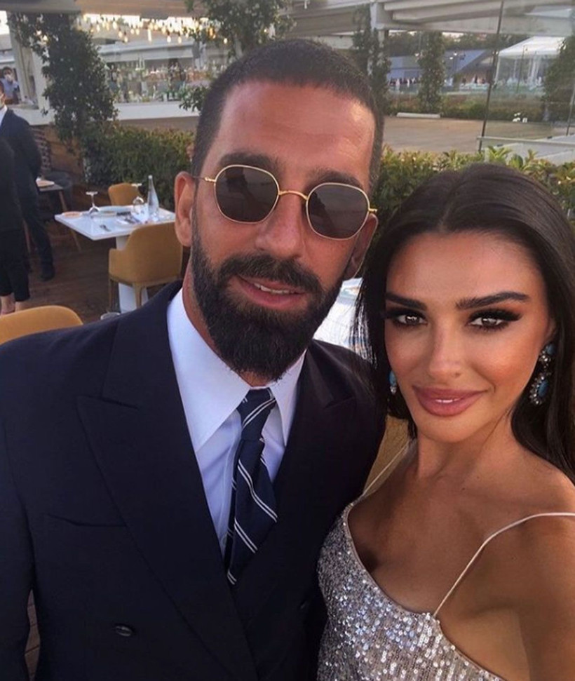 Arda Turan, Özlem Ada Şahin'e cinsel taciz iddiası ile yargılandığı davadan ikinci kez beraat etti! - Resim: 2