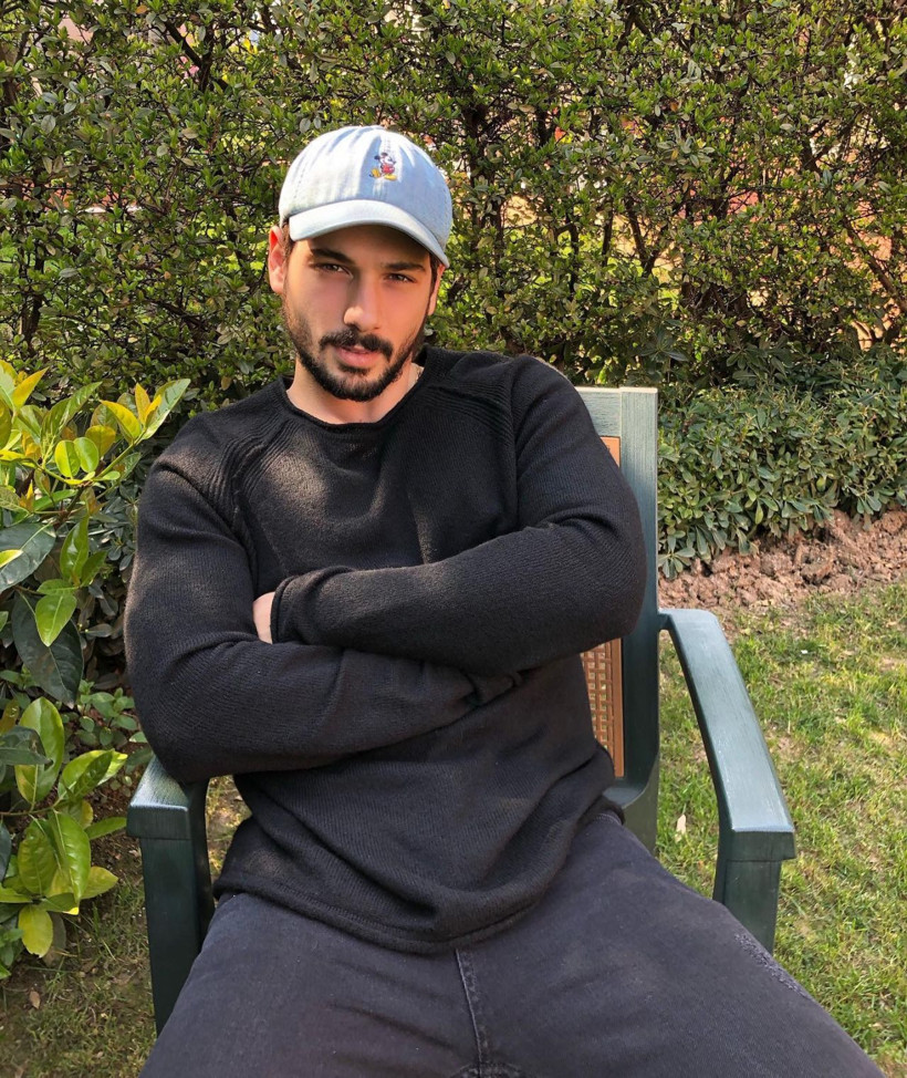 Ahlaksız teklif itirafı geldi! 'Çok garip ve insanüstü' diyen Kasaba Doktoru yıldızı Deniz Can Aktaş anlattı - Resim: 2