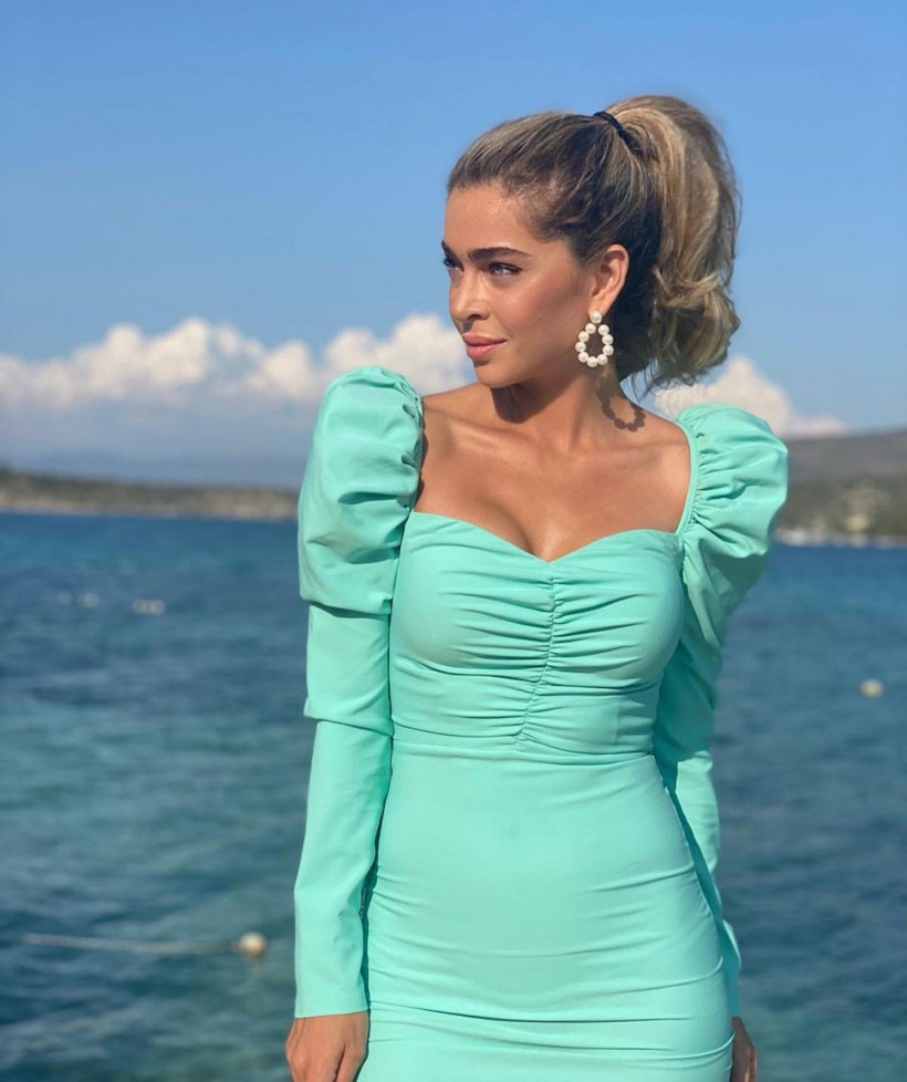 Survivor 2021 yarışmacısı Öykü Çelik'ten alkışlanacak hareket: Yolda bakın ne buldum - Resim: 1