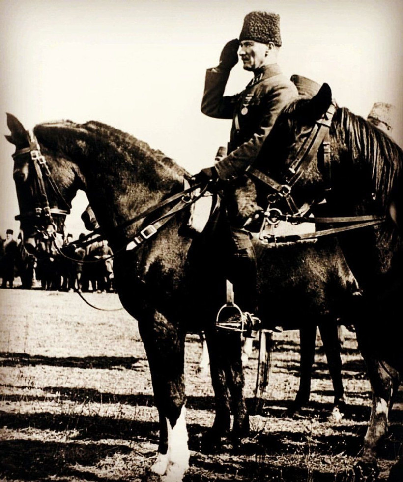 30 Ağustos Zaferi 101 yaşında! 'Ordular ilk hedefiniz Akdeniz'dir ileri... - Resim: 2