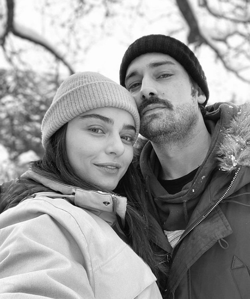 Ayça Ayşin Turan ve Alp Navruz çiftinden Bodrum'da aşk dolu tatil! - Resim: 1