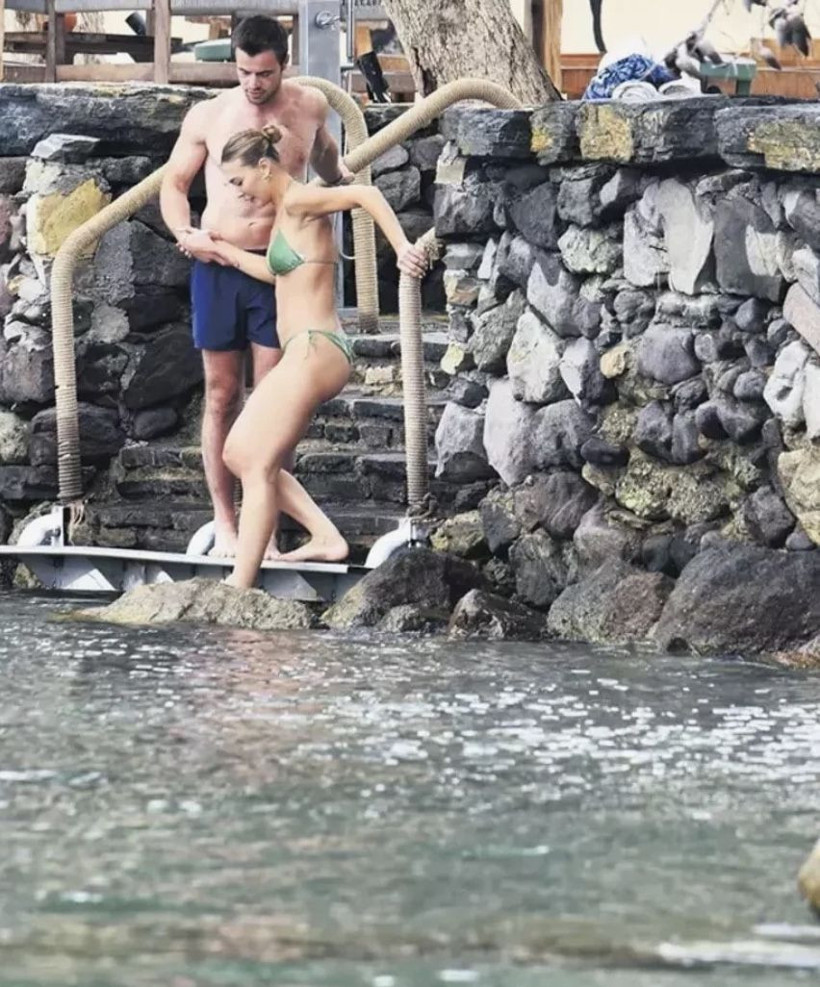 Melisa Döngel'in yaz aşkı çabuk bitti! Yurt dışına gidecek... - Resim: 3