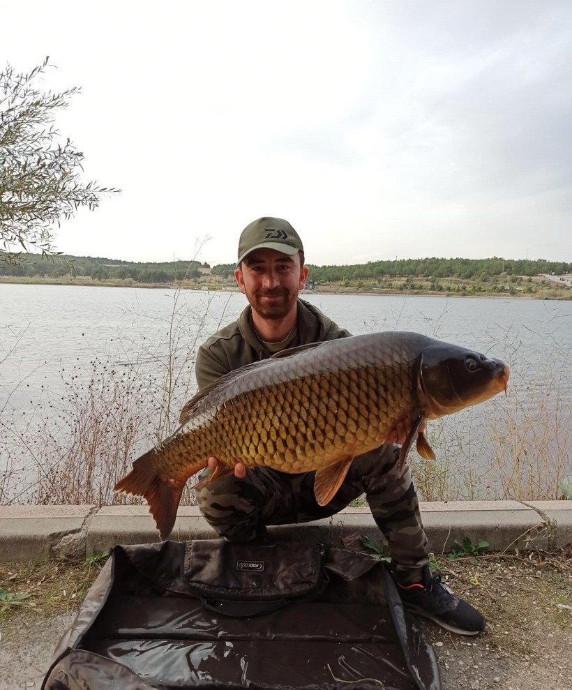 Eskişehir'de sarılmak için avlıyor 600 liralıyı suya geri bırakıyor - Resim: 4