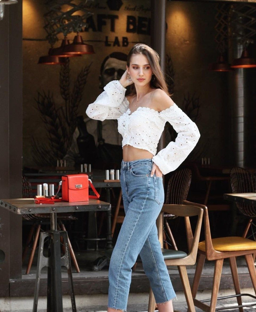 Miss Turkey birincisi Simay Rasimoğlu'ndan estetik açıklaması sessizliğini bozdu - Resim: 1