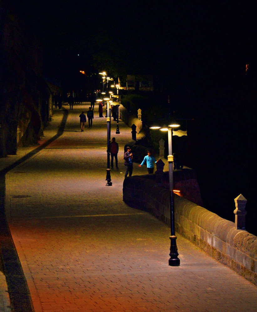 7 bin yıllık tarihi olan Bitlis'in büyüleyen gece görüntüsü - Resim: 4