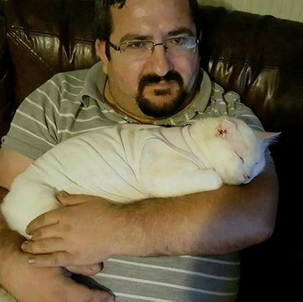 Yine aynı doktor yine mide küçültme ameliyatı yine aynı ihmaller yeni ölüm!